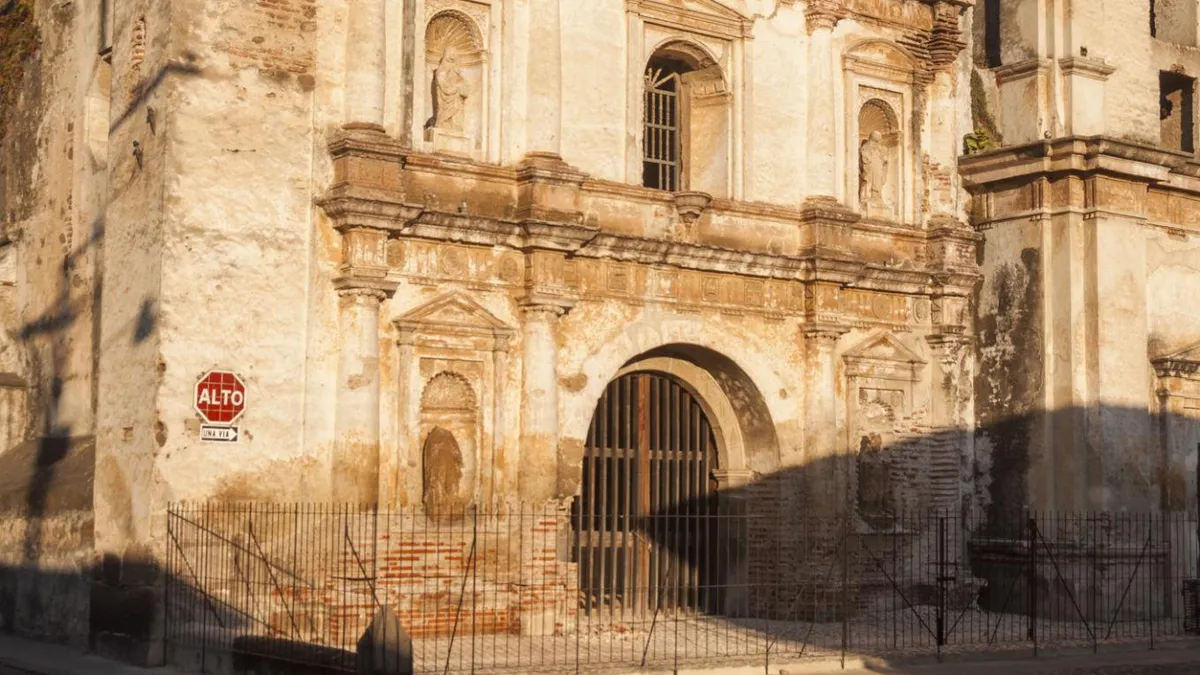 Templo de San AgustÃn en Antigua Guatemala.