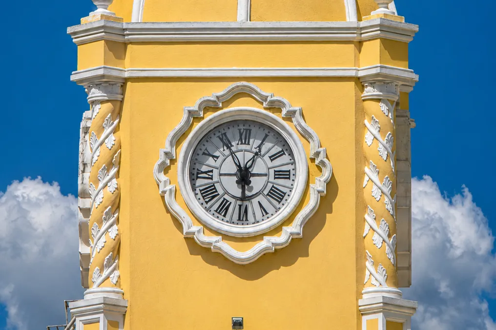 El icónico Arco de Santa Catalina en Antigua Guatemala.